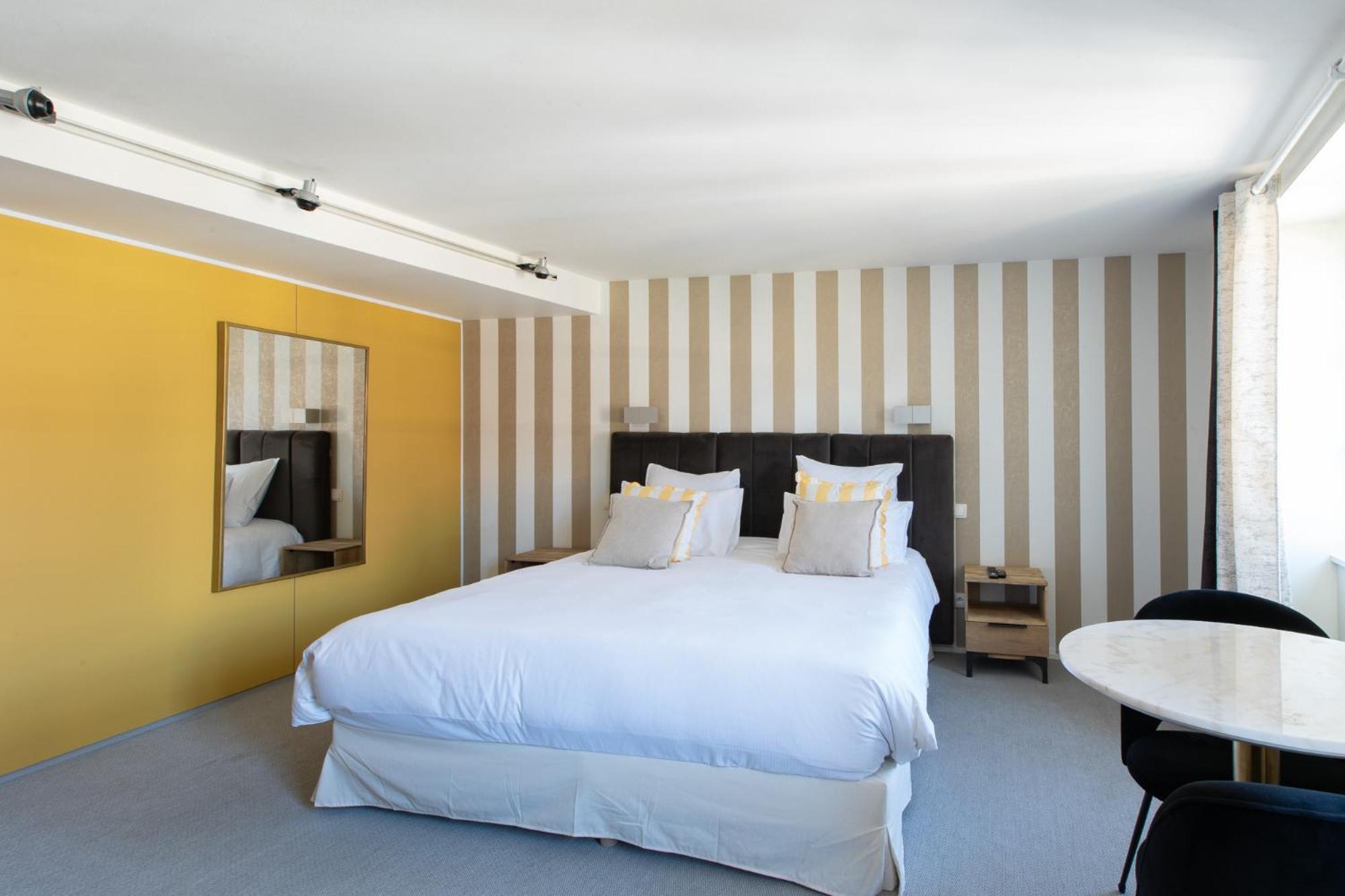 La Petite Fugue Hotel Beaune  Szoba fotó