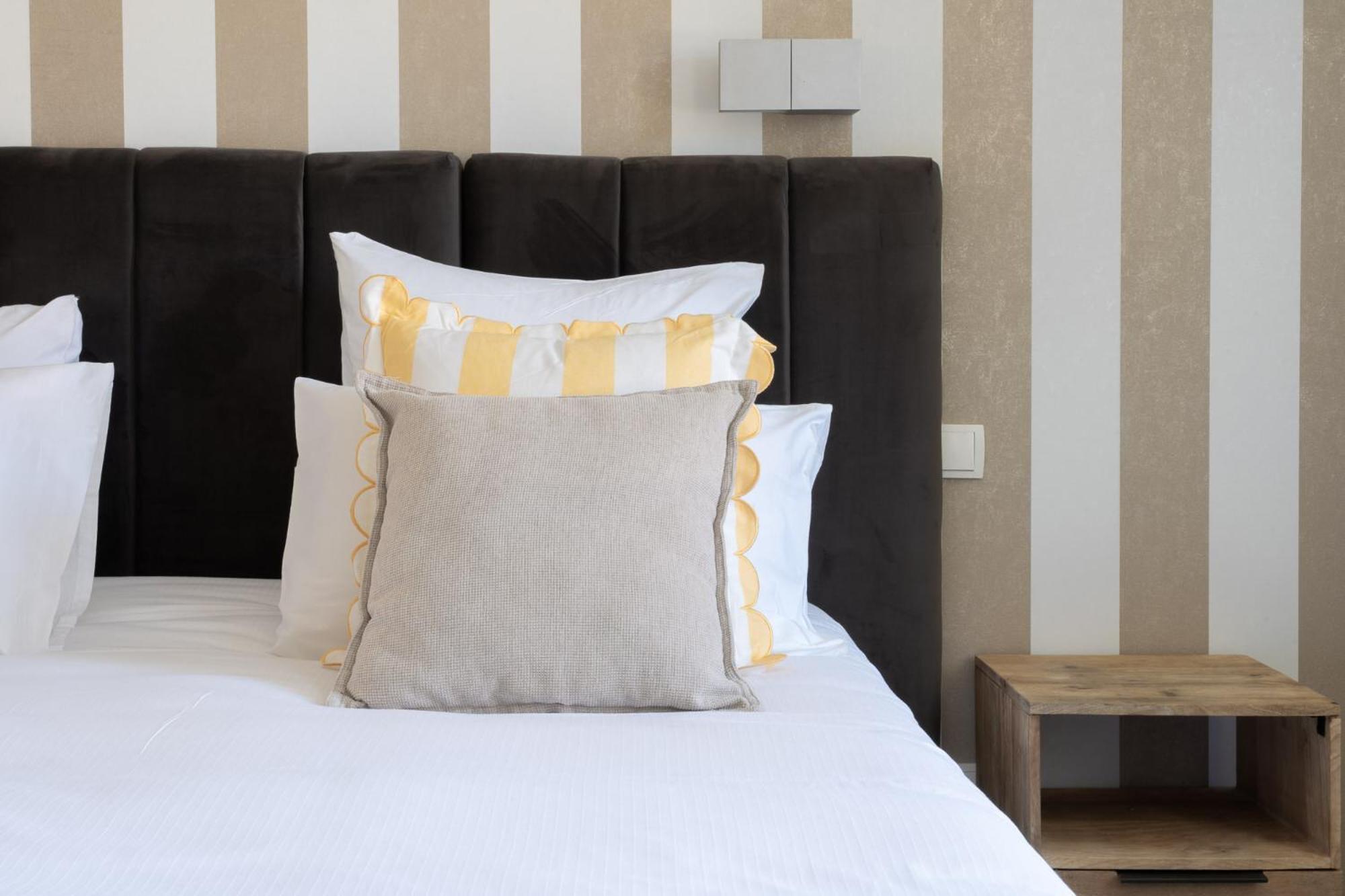 La Petite Fugue Hotel Beaune  Szoba fotó